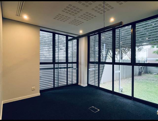 631M² OFFICE TO LET IN FOURWAYS